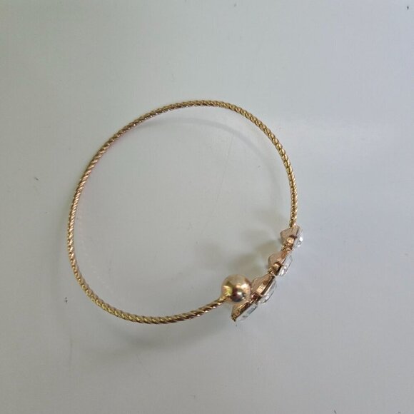 Vintage Rhinestone Leaf Ball Twisted Goldtone Bracelet Adjustable Wedding Delica - Picture 5 of 5